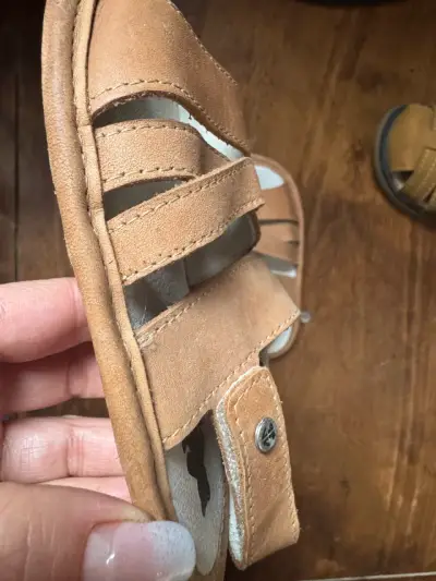 Sandalias 20 de cuero para niños color café - miniatura 2