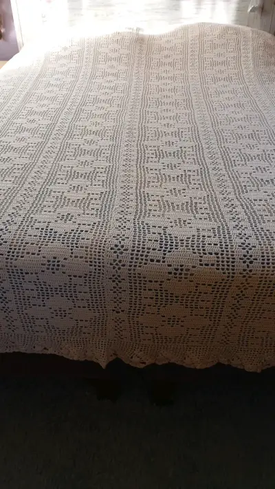Cobertor tejido a crochet beige - miniatura 4