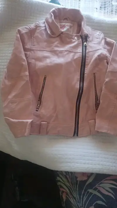 Chaqueta rosada de mujer con cierre - miniatura 1