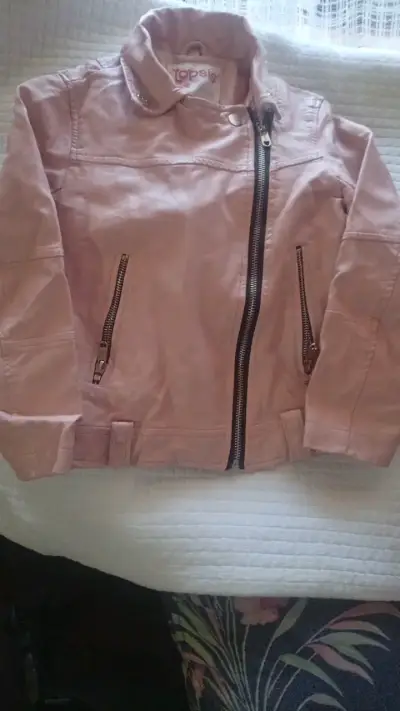 Chaqueta rosada de mujer con cierre - miniatura 3