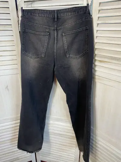 Jeans negros desgastados para hombre - miniatura 2
