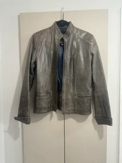 🖤Chaqueta de Cuero Argentino Estilo Biker 🇦🇷 - miniatura 2