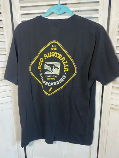 Polera negra 600 Australia surf - miniatura 2
