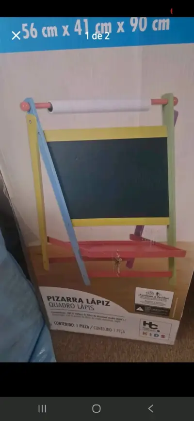 Juego de mesa y sillas para niños - miniatura 2