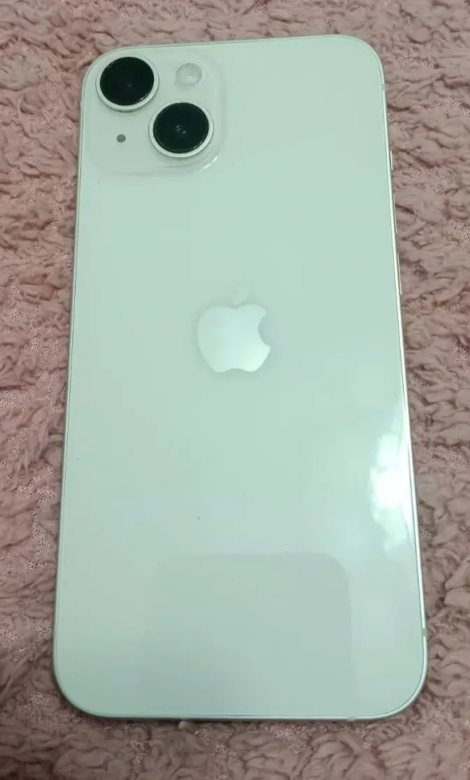 iPhone 14 blanco en excelente estado - 1