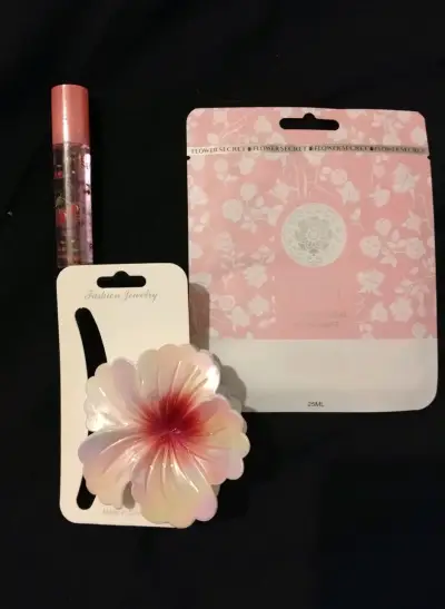 Set: pinza floral + brillo labial + mascarilla - miniatura 2