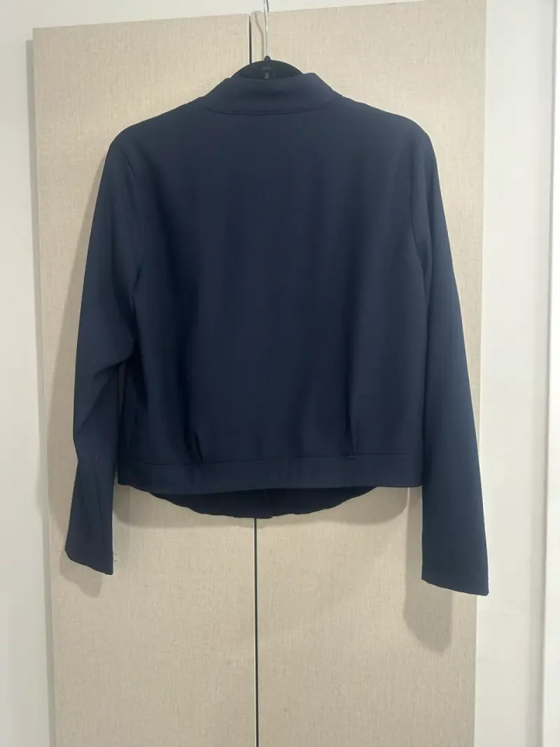 🖤Chaqueta Corta Asimétrica Azul Marino🖤 - 5
