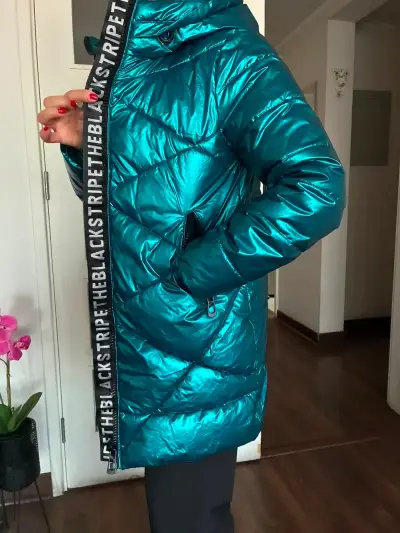 Parka turquesa con capucha - miniatura 2