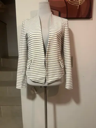 🖤Chaqueta Blazer Michel de Rayas Blanco🖤 - miniatura 1