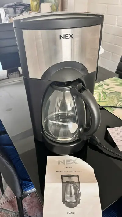 Cafetera NEX CM-2600 con jarra de vidrio - miniatura 1