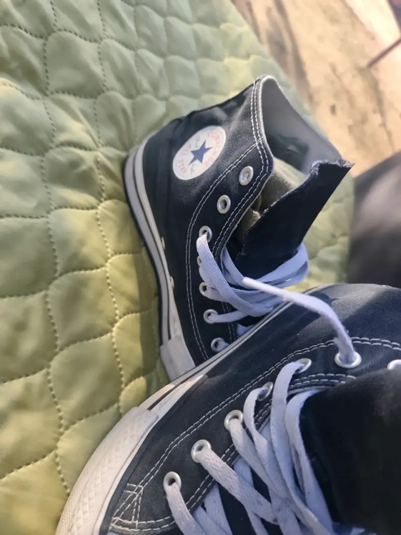 Zapatillas Converse Chuck Taylor negras - 1