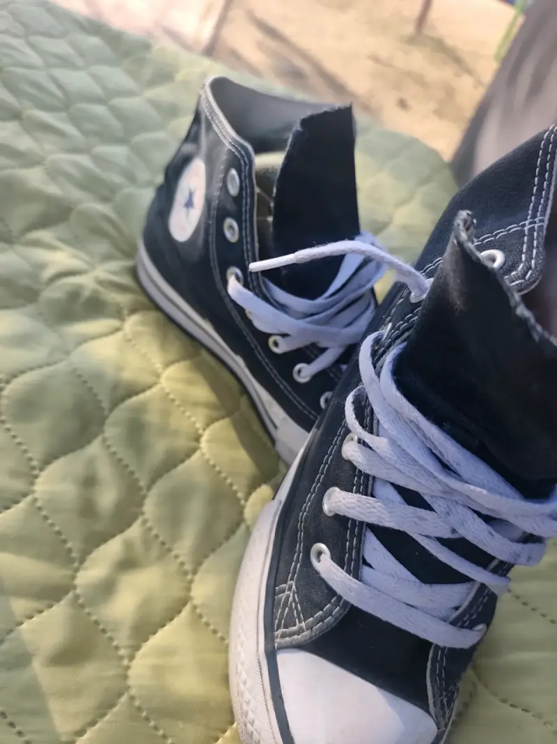 Zapatillas Converse Chuck Taylor negras - 2