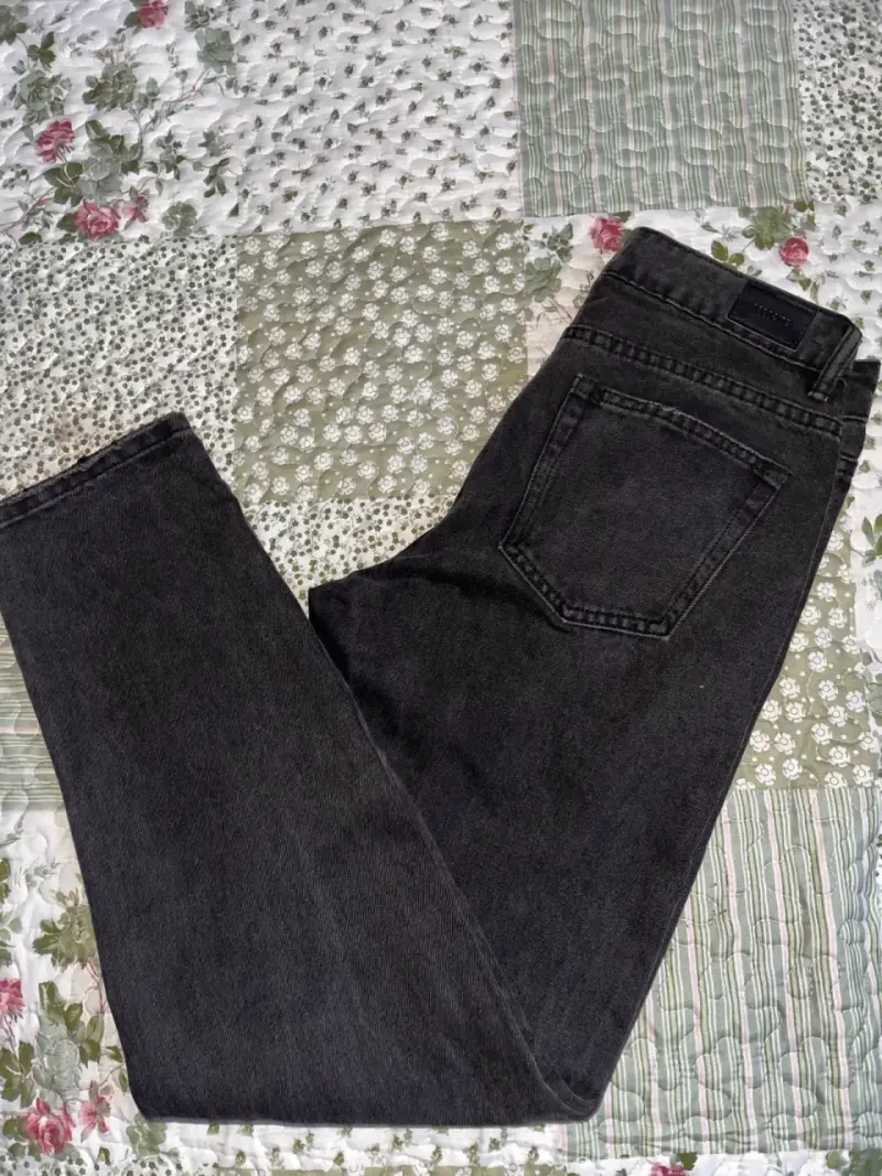 Jeans negros rotos Opposite talla 38 - 2