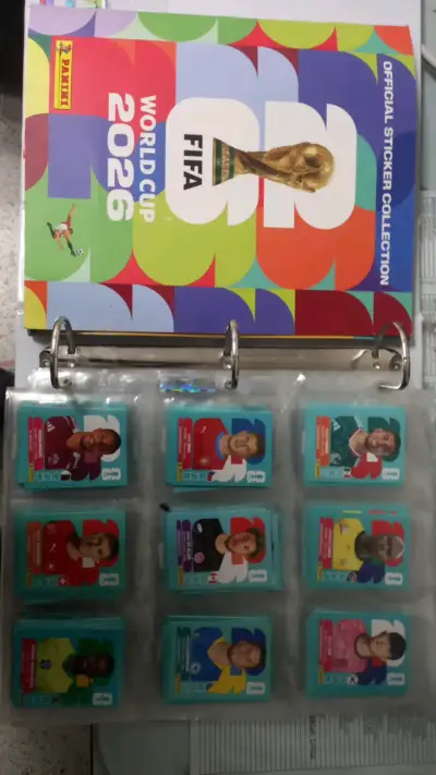 Álbum Panini Mundial FIFA 2026 con láminas - miniatura 1