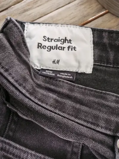Jeans negros de hombre en buen estado - miniatura 6