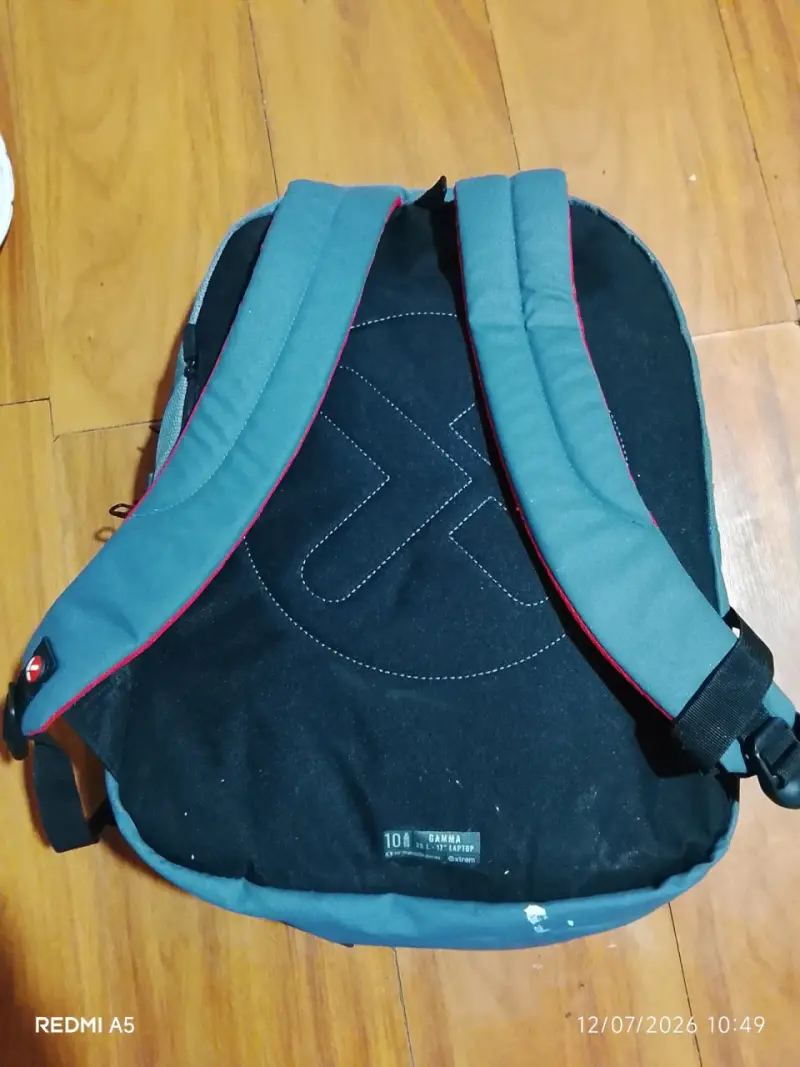 Mochila Xtrem gris con múltiples compartimentos - 2