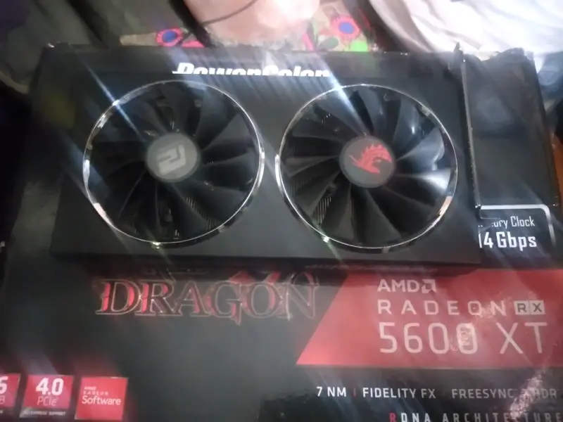 Tarjetas de video PowerColor RX 5600 XT 6GB - 3
