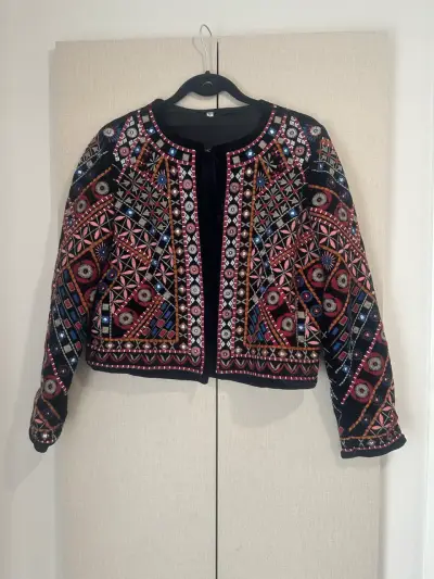 🖤Chaqueta bordada multicolor bohemia🖤 - miniatura 4