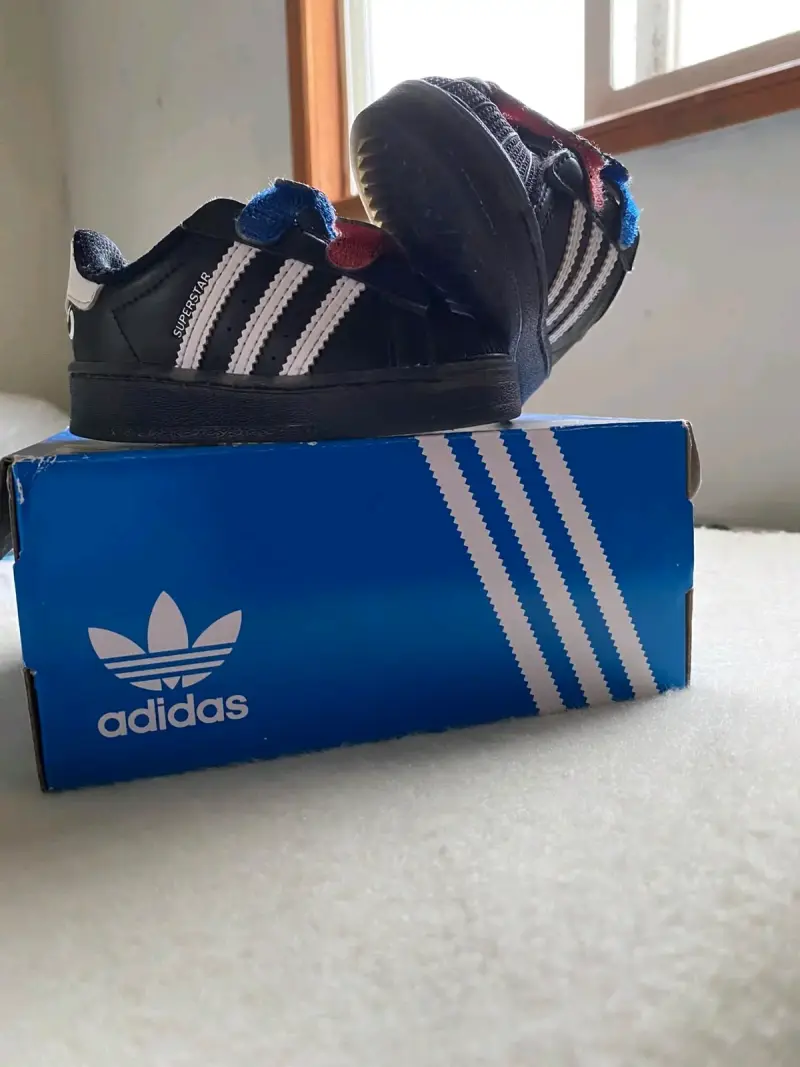 Zapatillas Adidas Superstar para niños - 3