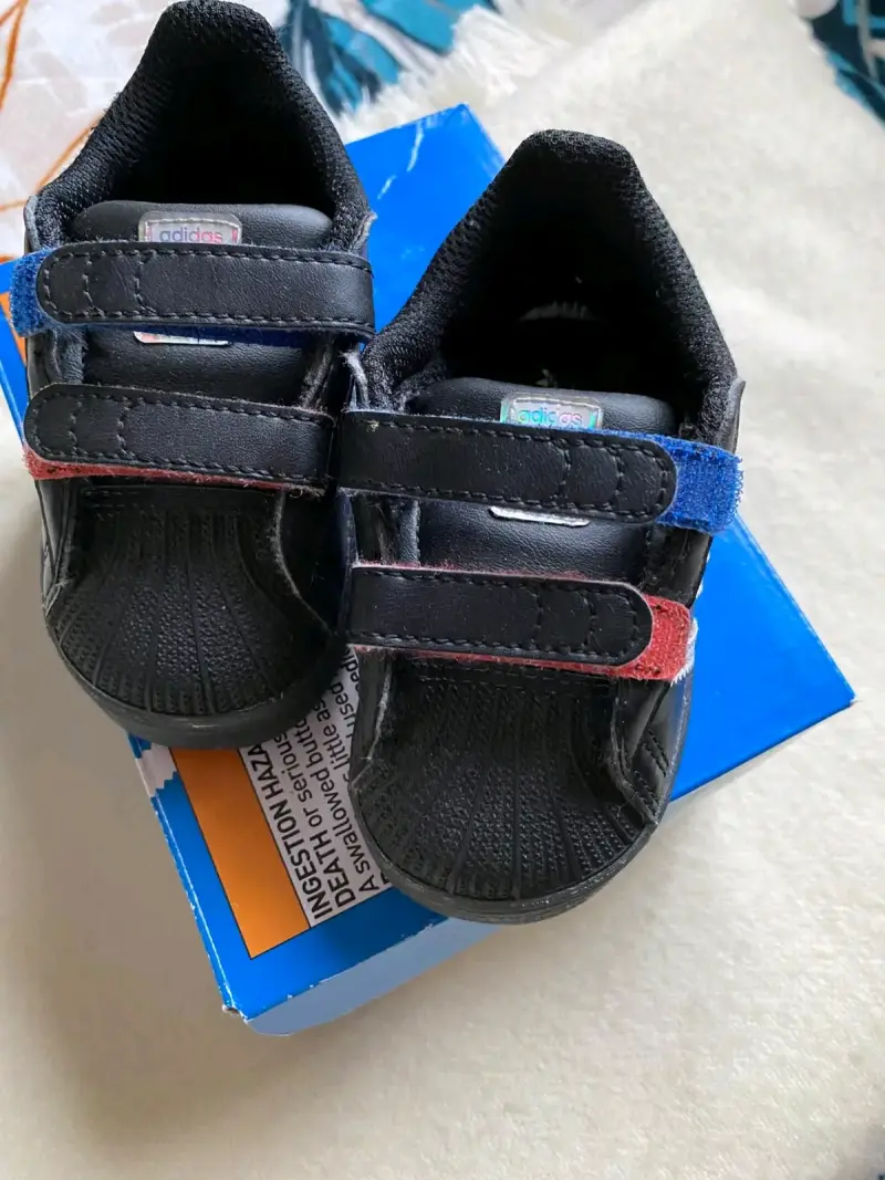 Zapatillas Adidas Superstar para niños - 4