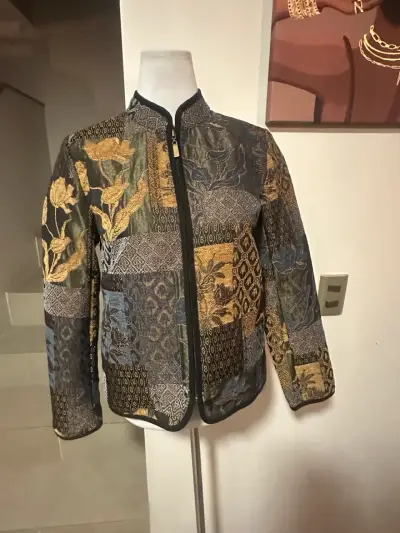 🖤Chaqueta estampada estilo patchwork🖤 - miniatura 1