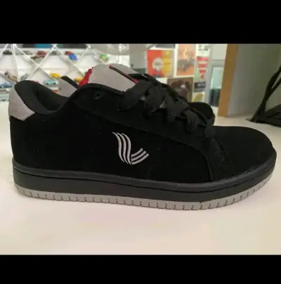 Zapatillas chunky negras de gamuza talla 38 nuevas - miniatura 1