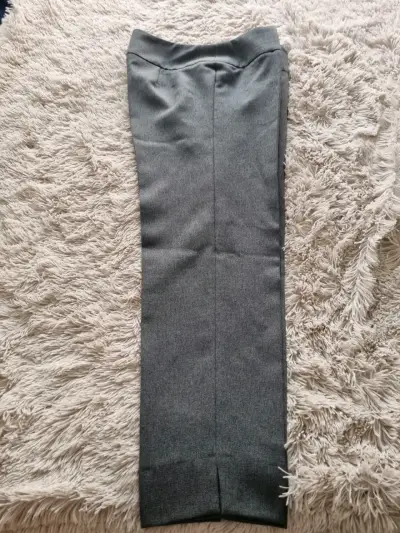 Pantalón gris de lana talla 44 - miniatura 2