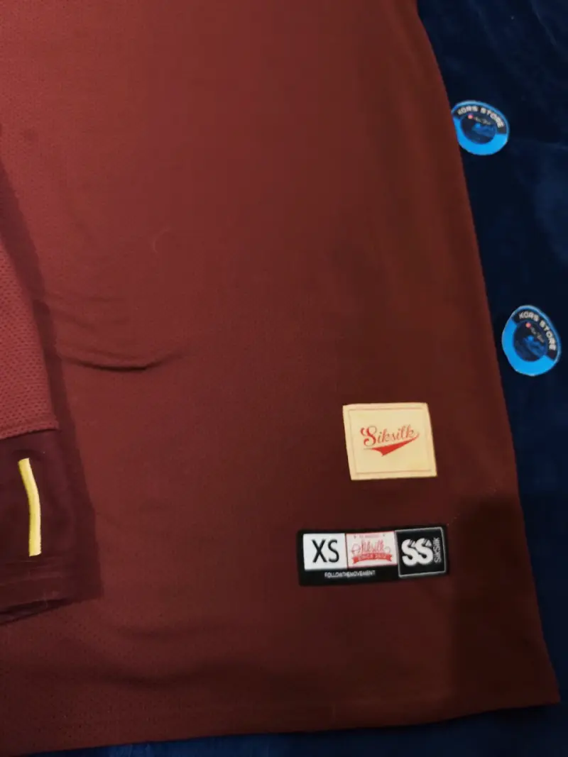 Conjunto deportivo SikSilk burdeos para hombre - 3