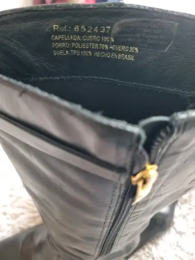 Botas de cuero negras con cierre lateral - miniatura 2