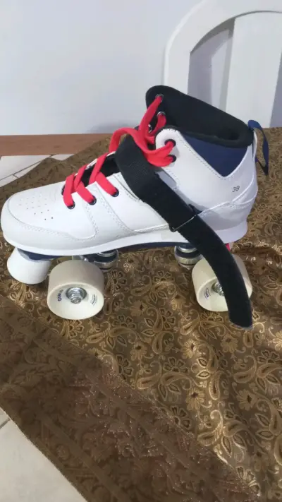 Patines de cuatro ruedas Decathlon blancos - miniatura 2