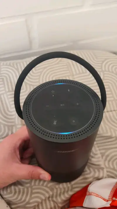 Parlante portátil Bose portable home speaker - miniatura 2