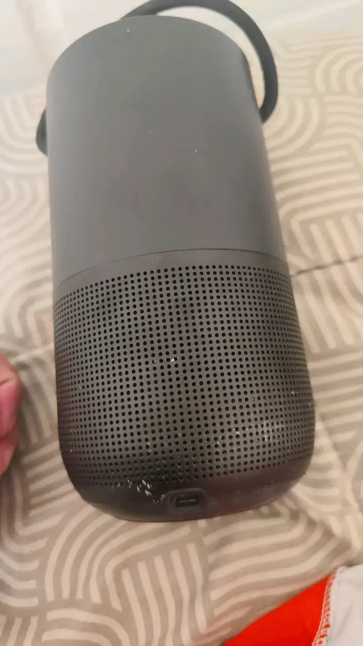 Parlante portátil Bose portable home speaker - 3