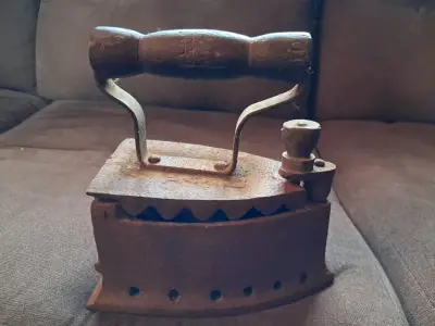 Plancha de hierro antigua para decoración - miniatura 3