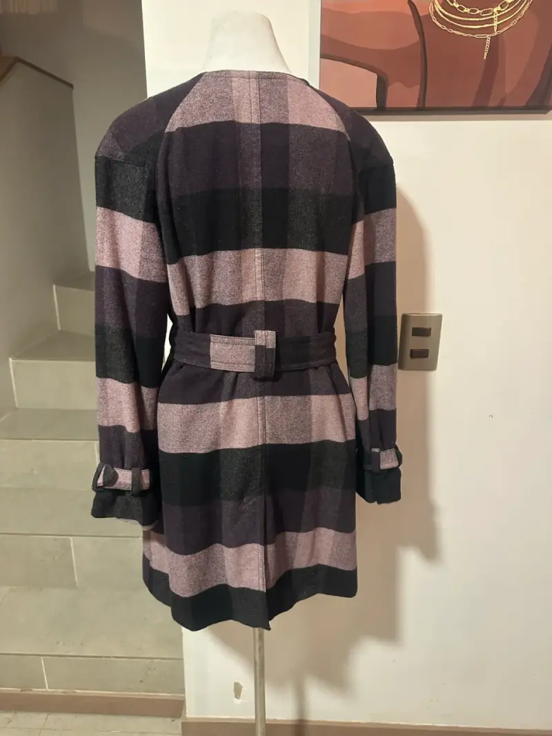 🖤Abrigo a cuadros morado y negro con cinturón🖤 - 6
