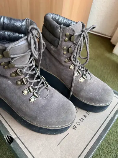 Botas de montaña impermeables marrones - miniatura 2