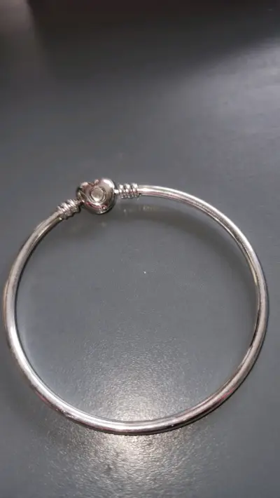 Pulsera de plata Pandora con cierre de corazón - miniatura 2
