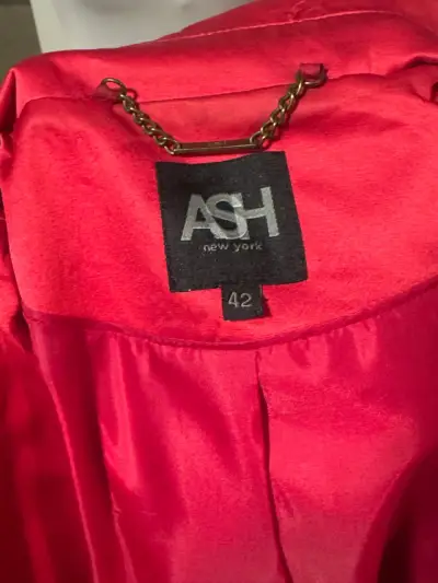 🖤Trench Coat Rojo con cinturón -Ash🖤 - miniatura 3