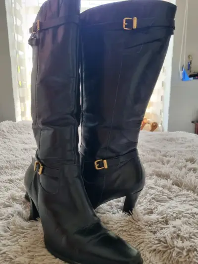 Botas de cuero negras con cierre lateral - miniatura 5