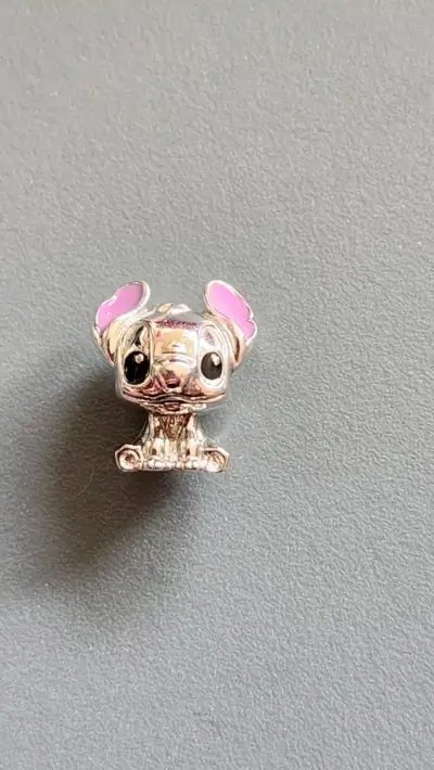 Charm de Stitch - miniatura 1
