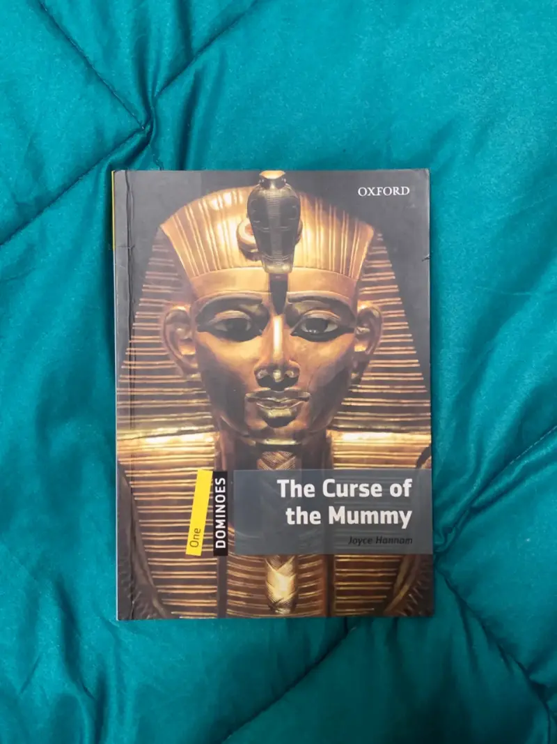 Libro 'The Curse of the Mummy' de Oxford - 1