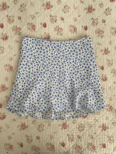 falda floreada h&m - miniatura 1