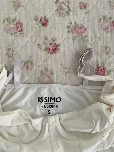 top blanco estilo corsé - miniatura 2