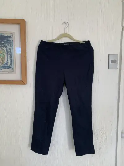 Pantalones negros de mujer Adolfo Dominguez - miniatura 1