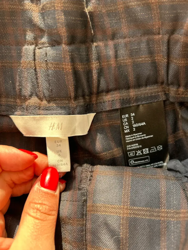 Pantalones MANGO a cuadros con cinturón ajustable - 5