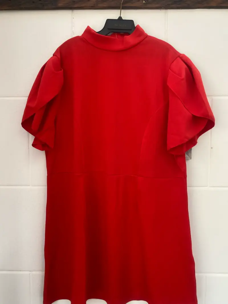 Vestido rojo elegante de manga corta - 2