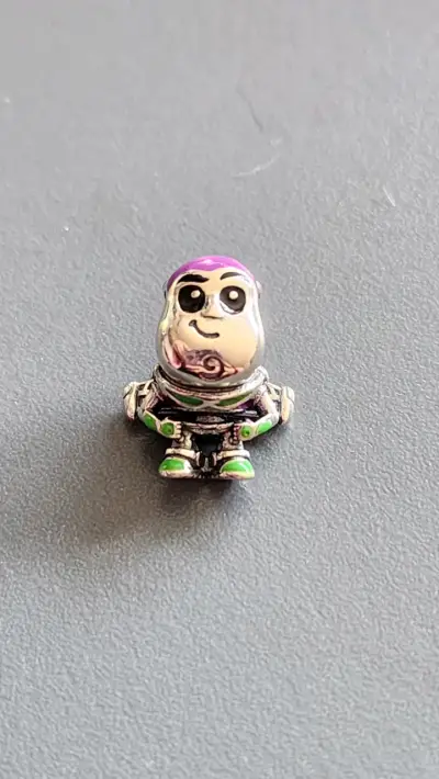 Charm de Buzz Lightyear plata - miniatura 1