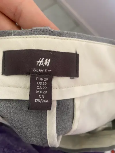 Pantalones de vestir grises a cuadros H&M - miniatura 3