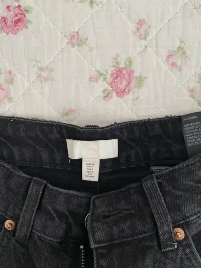 shorts de mezclilla negros h&m - miniatura 2
