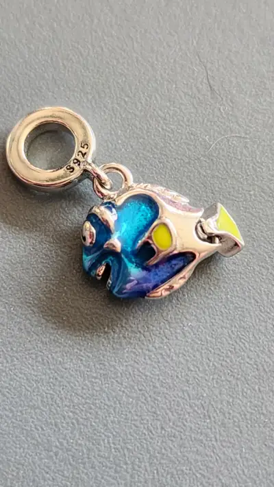 Charm de Dory en plata 925 - miniatura 1