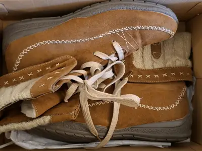 Botines de gamuza marrón con detalle tejido - miniatura 3